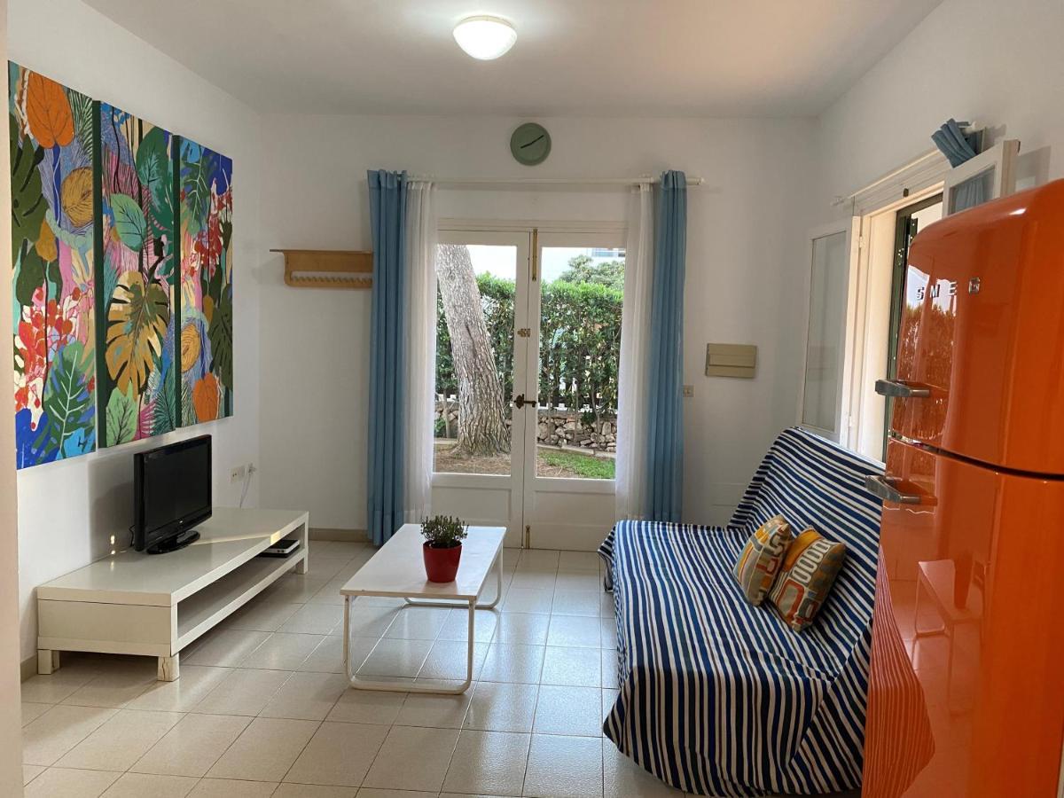 Apartment With Garden And Swimming And Beach Cala Blanca  Exteriér fotografie